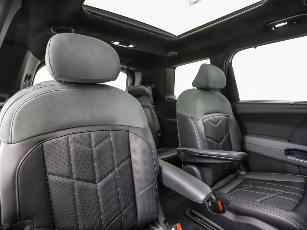 Thumbnail: 2027 Kia Telluride - 28