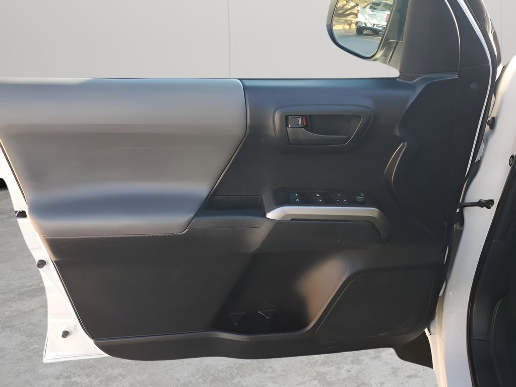 Used Car 2021 Toyota Tacoma  Sr5 For Sale Under $30,000 In Austin, Texas