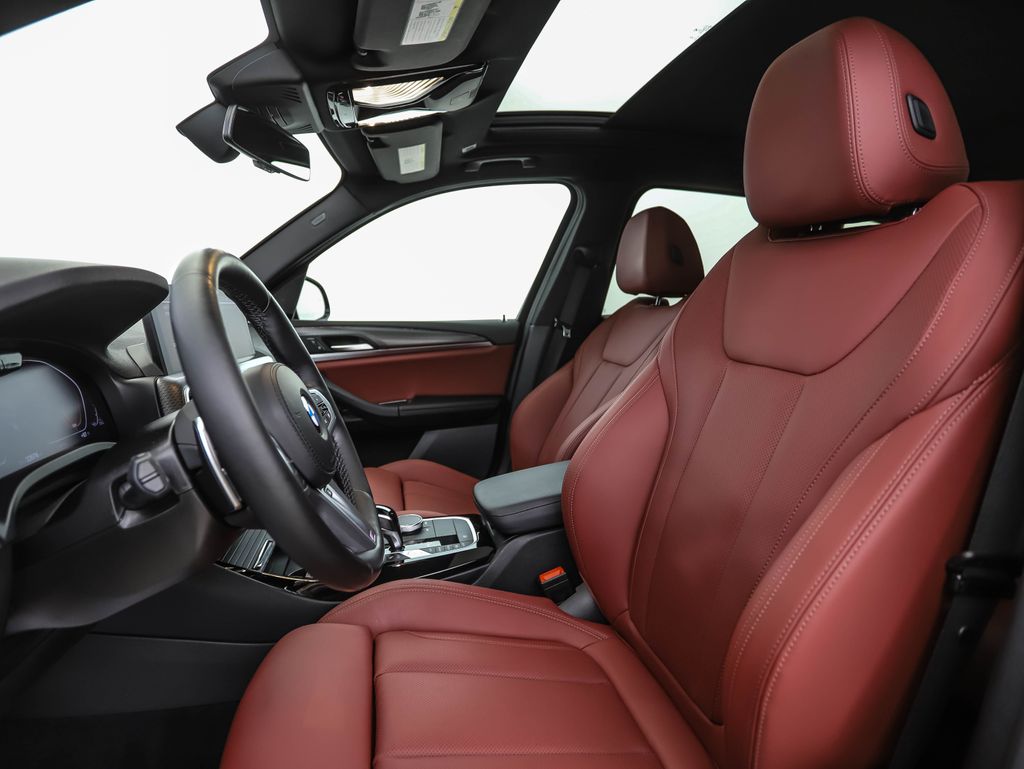 Thumbnail: 2024 BMW X3 - 11