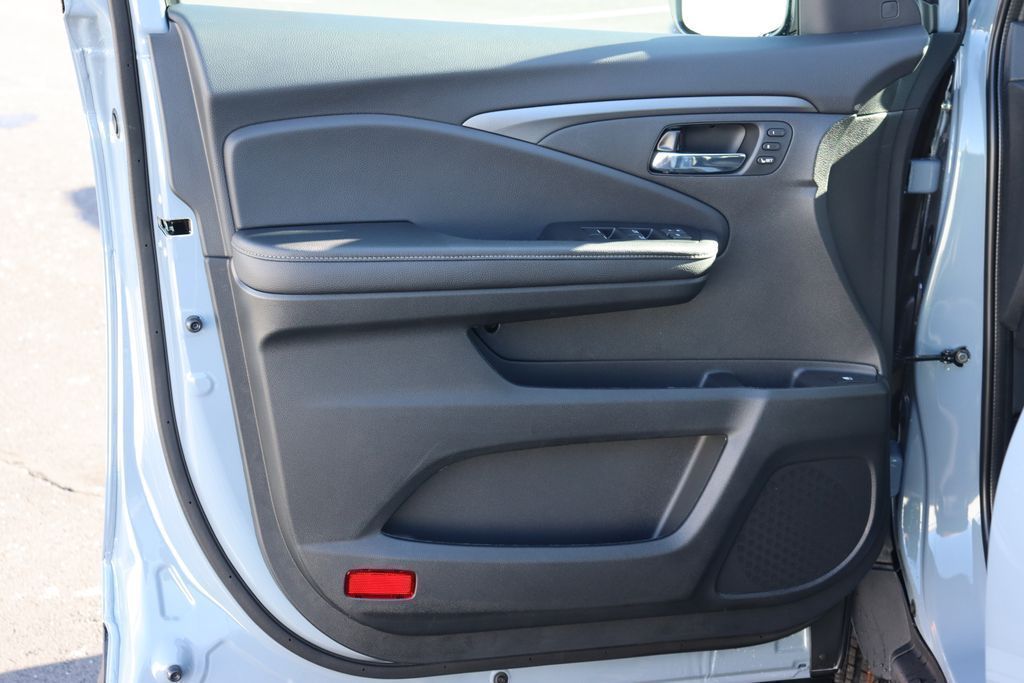 Thumbnail: 2026 Honda Ridgeline - 26