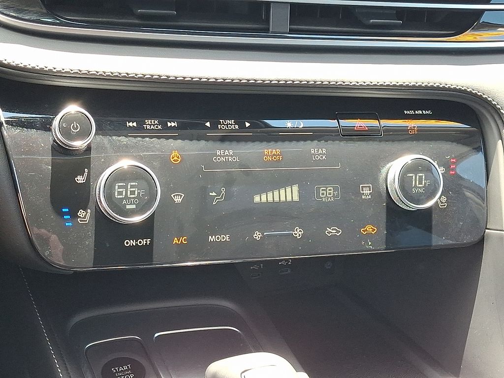 2026 INFINITI QX60 — photo 18