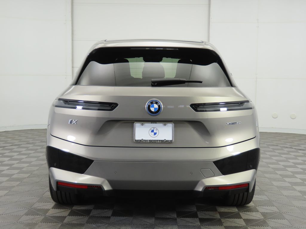 2024 BMW iX xDrive50 6