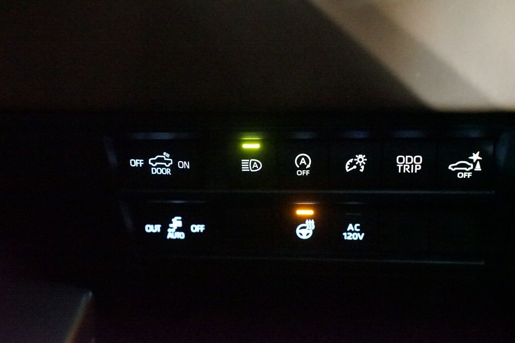 Thumbnail: 2026 Toyota Tundra - 26