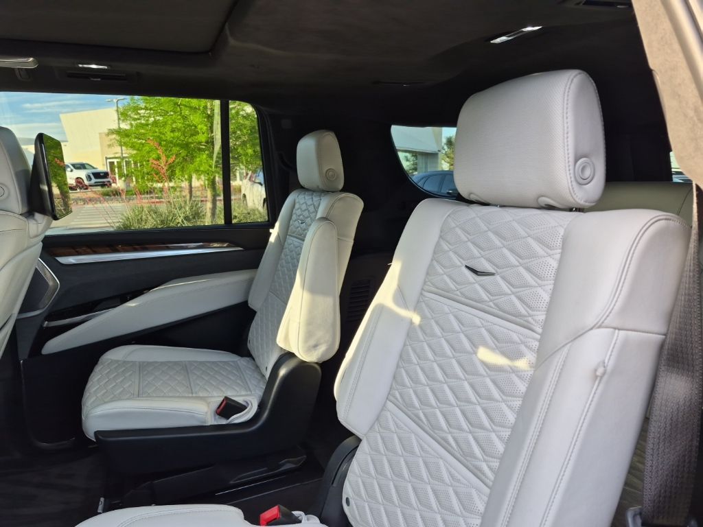 Used Car 2025 Cadillac Escalade Esv  Sport Platinum For Sale Under $120,000 In Austin, Texas