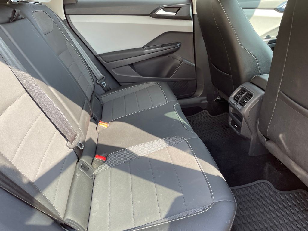 Used Car 2022 Volkswagen Taos  1.5t Se For Sale Under $20,000 In Georgetown, Texas