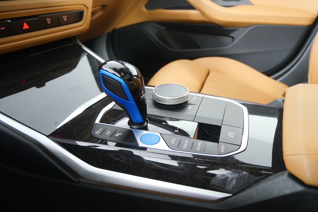 Thumbnail: 2023 BMW i4 - 26