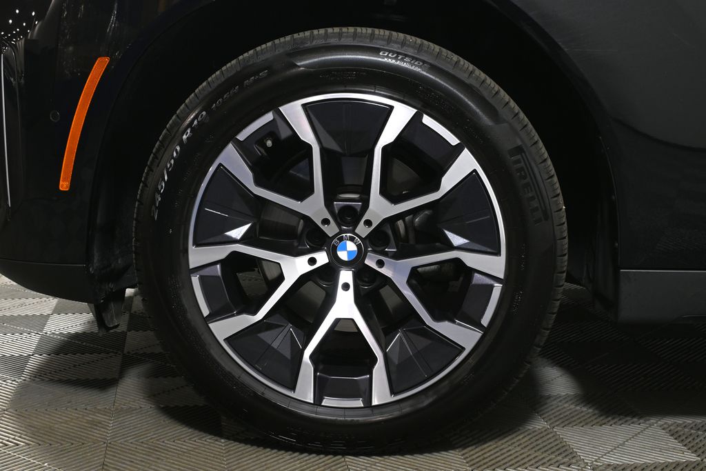 Thumbnail: 2026 BMW X3 - 12