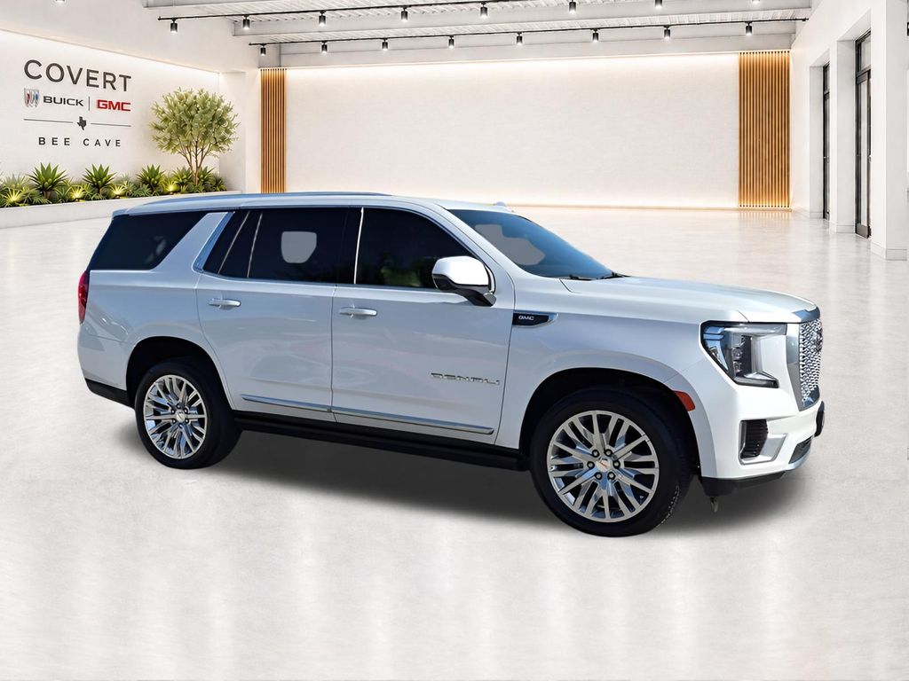 Used 2024 White GMC Denali image 22
