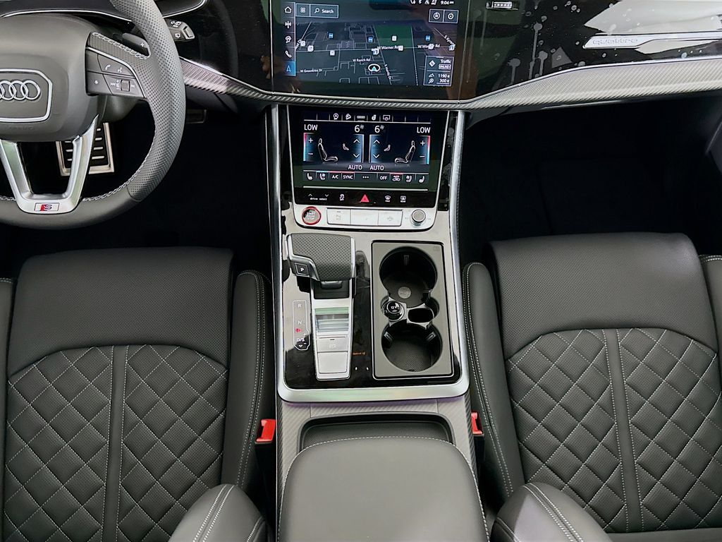 Thumbnail: 2026 Audi SQ8 - 18