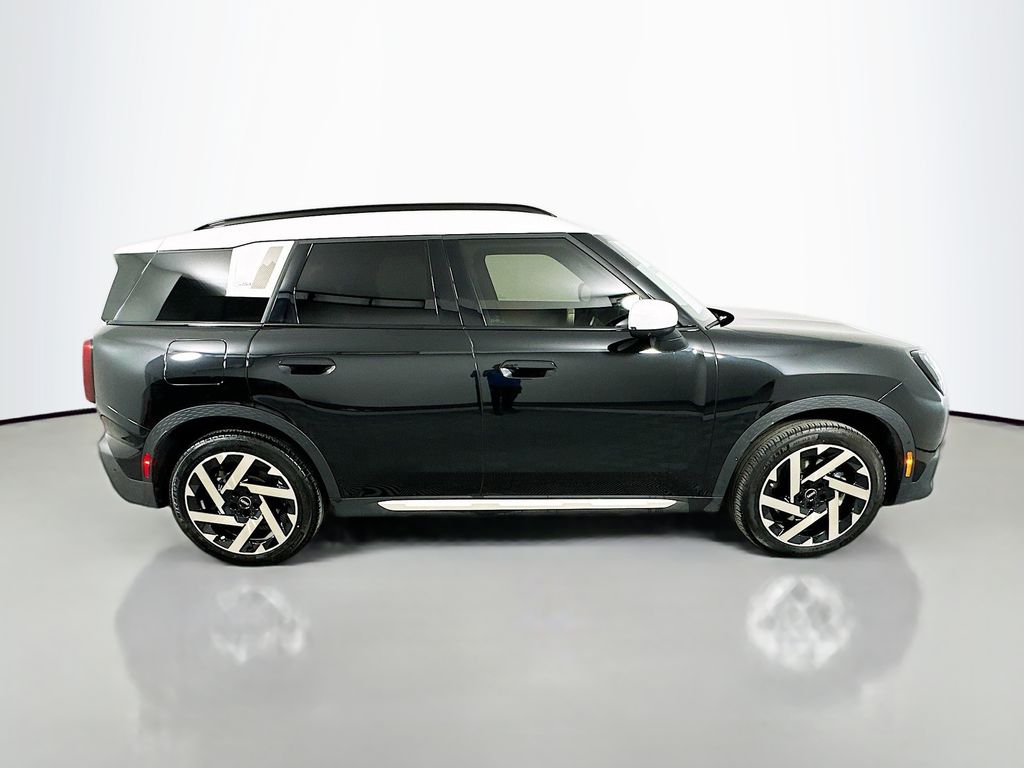 Thumbnail: 2025 MINI Cooper Countryman - 4