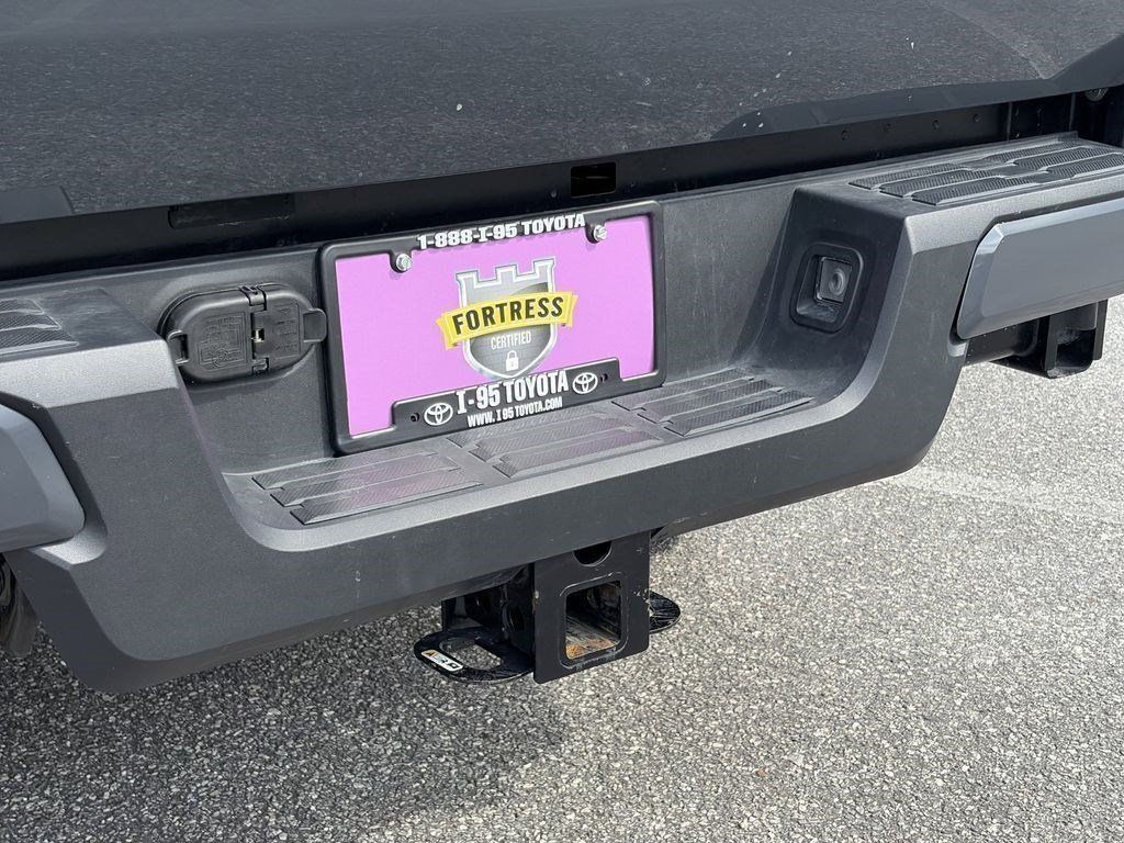Used 2025 Toyota Tacoma Truck