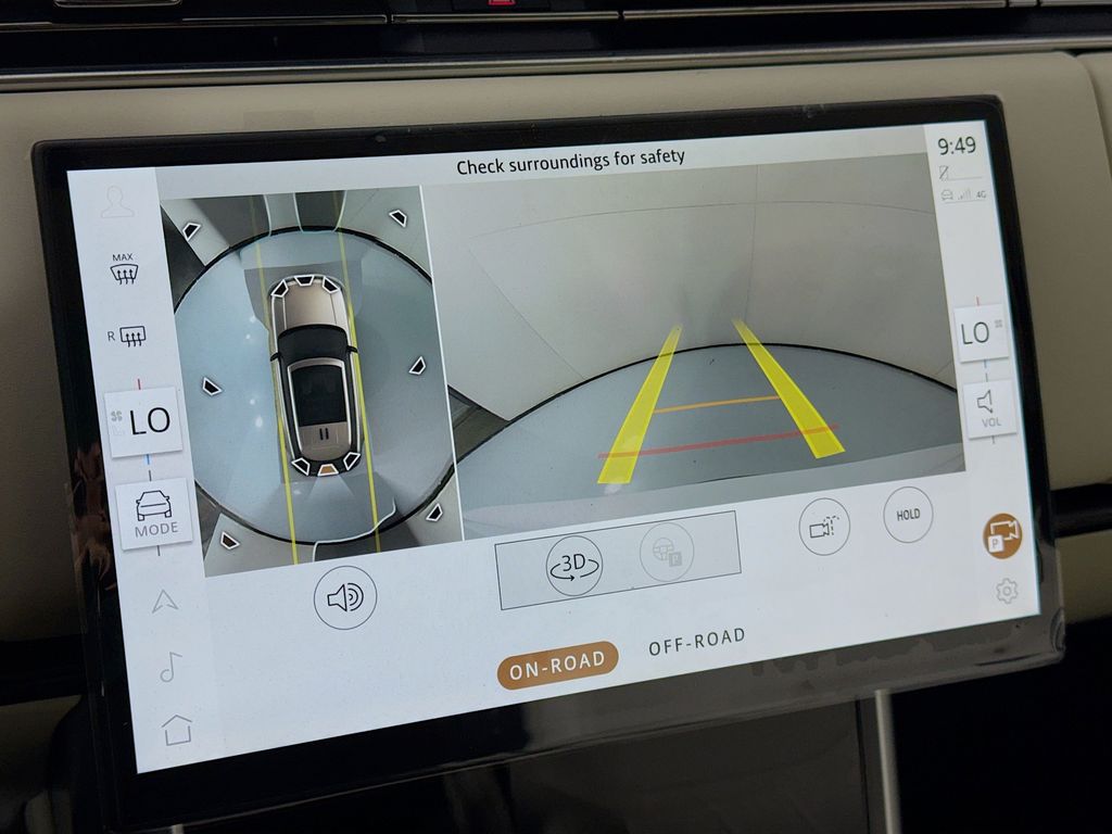 Thumbnail: 2026 Land Rover Range Rover - 17