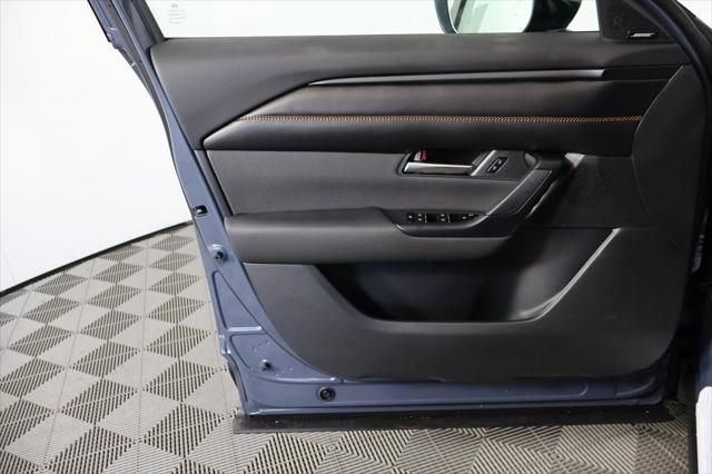 Thumbnail: 2026 Mazda CX-50 - 7