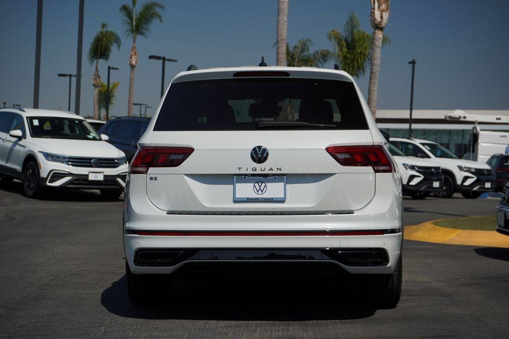 2024 Volkswagen Tiguan 2.0T SE R-Line Black 4