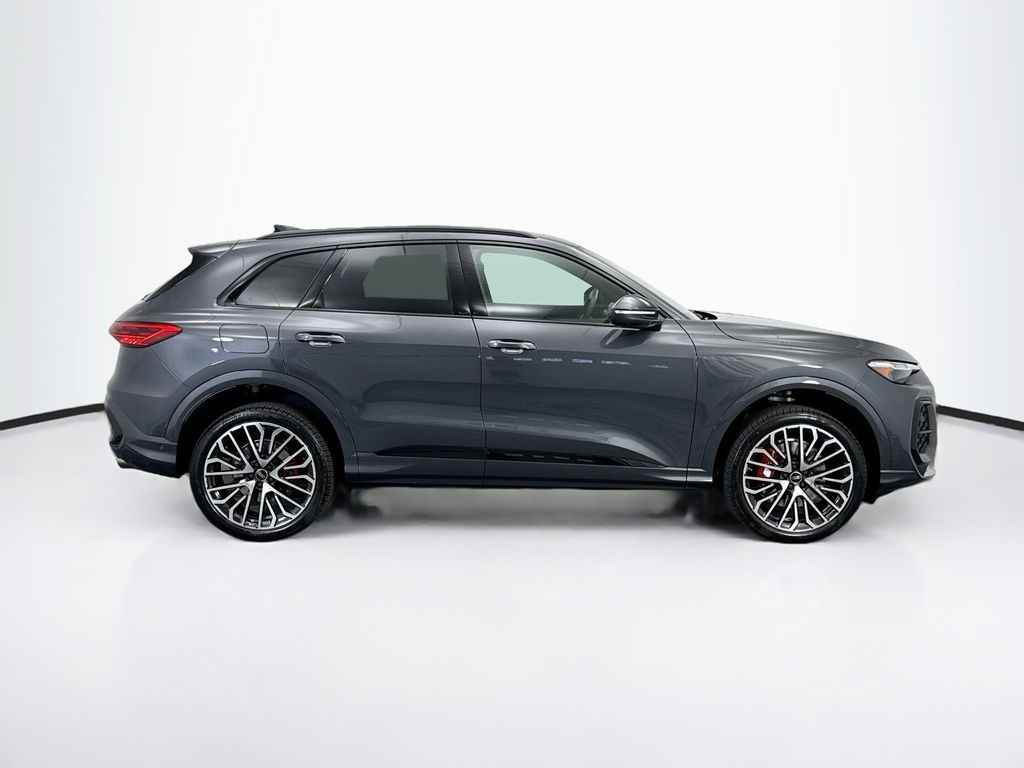 Thumbnail: 2025 Audi SQ5 - 4