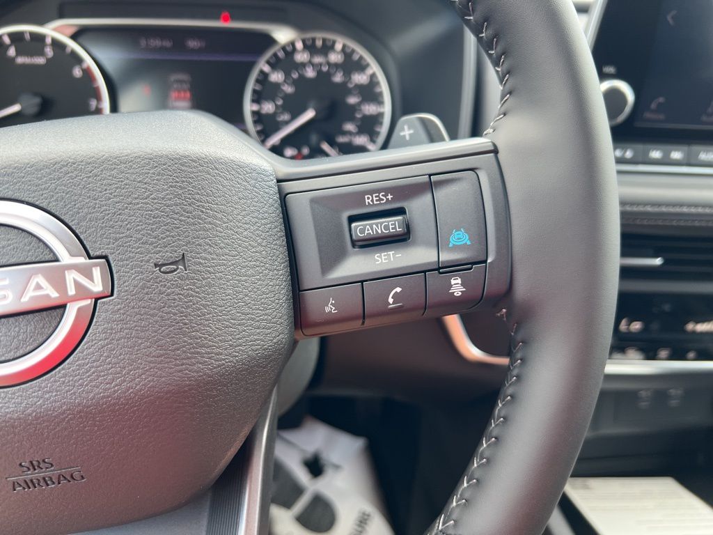 2025 Super Black Nissan Rogue SV FWD SUV