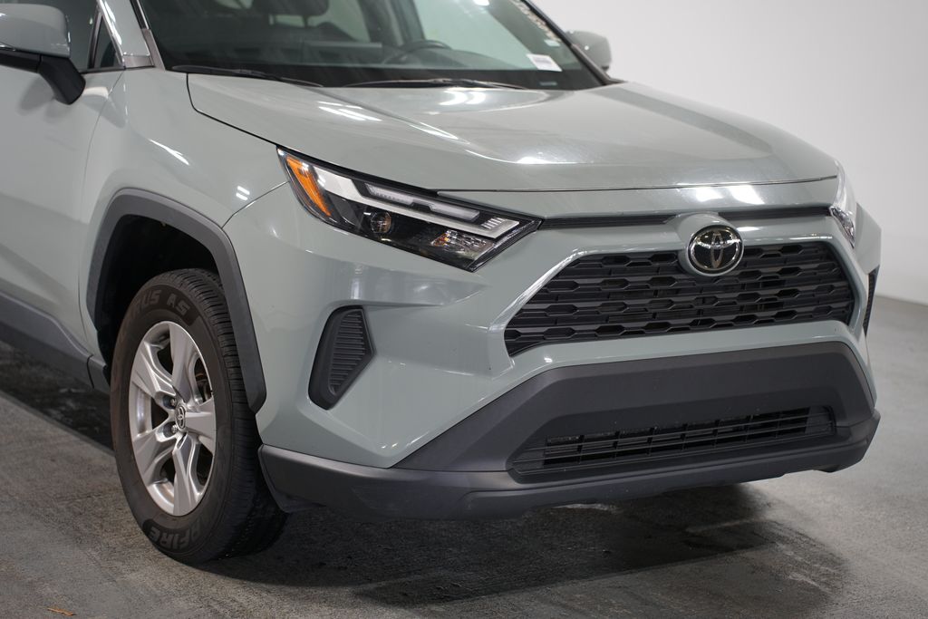 2023 Toyota RAV4 XLE 4