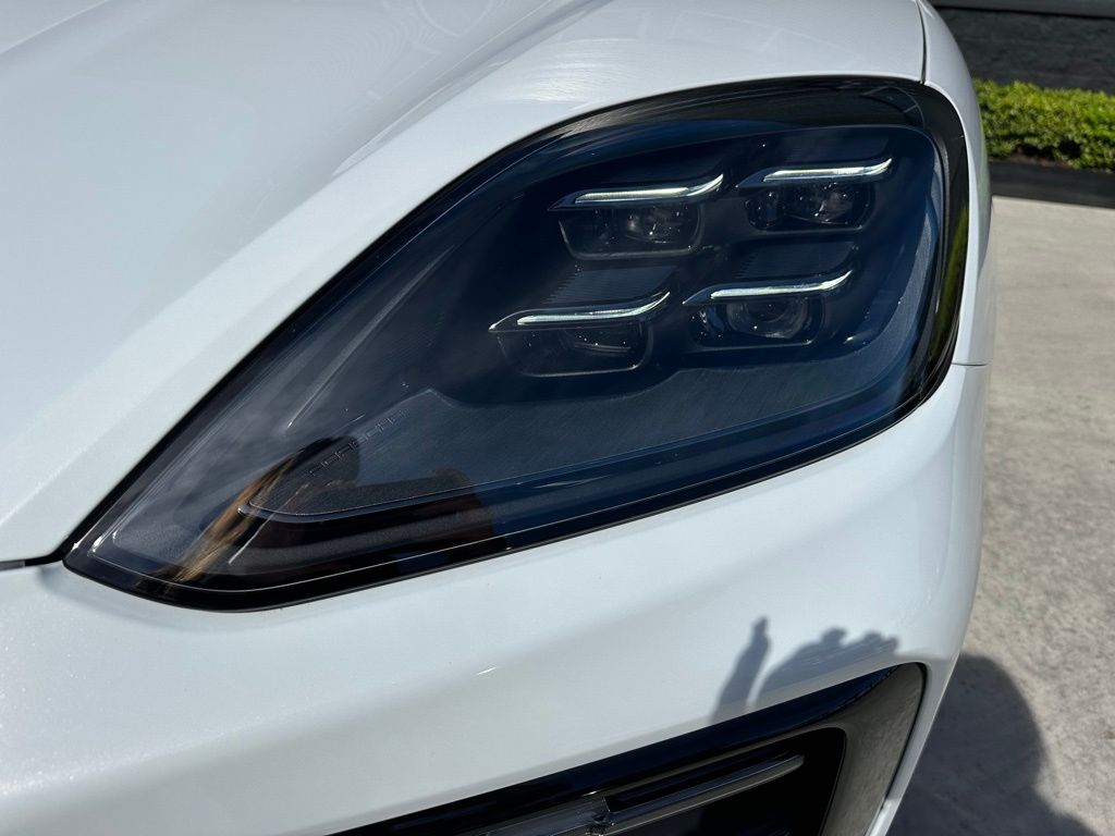 Thumbnail: 2026 Porsche Cayenne - 13