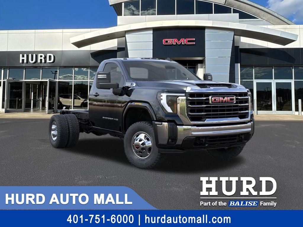 Onyx Black 2026 GMC Sierra 3500HD SLE Regular Cab LB 4WD Pickup Truck Four-Wheel Drive Automatic