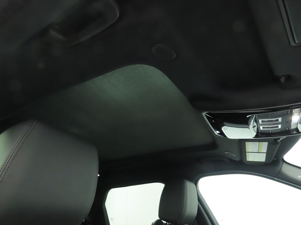 Thumbnail: 2026 Land Rover Range Rover Velar - 19