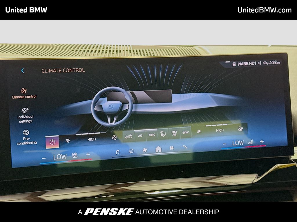 Thumbnail: 2025 BMW 5 Series - 11