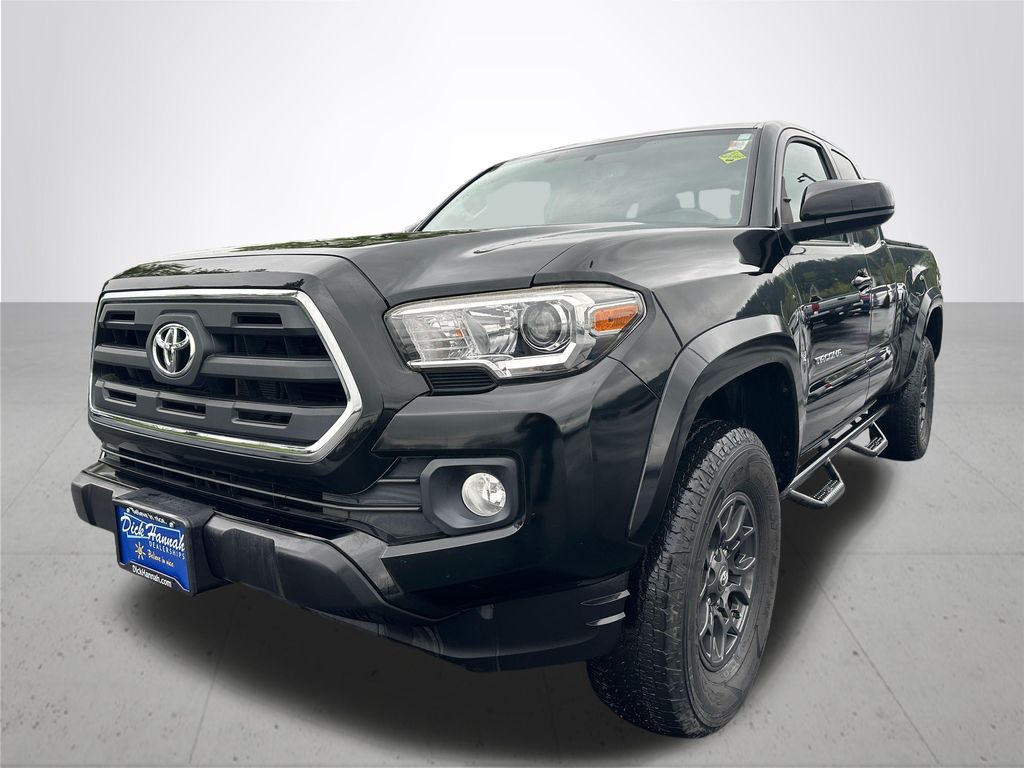 2017 Toyota Tacoma SR5