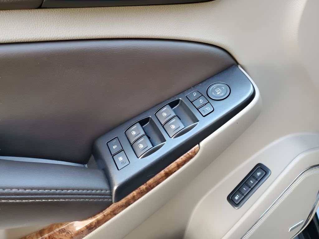 Used Car 2018 Chevrolet Tahoe  Premier For Sale Under $40,000 In Austin, Texas