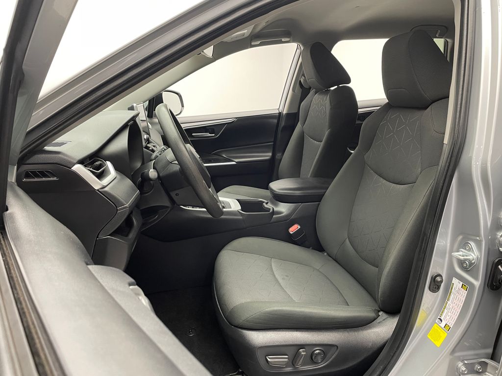 Thumbnail: 2024 Toyota RAV4 - 13