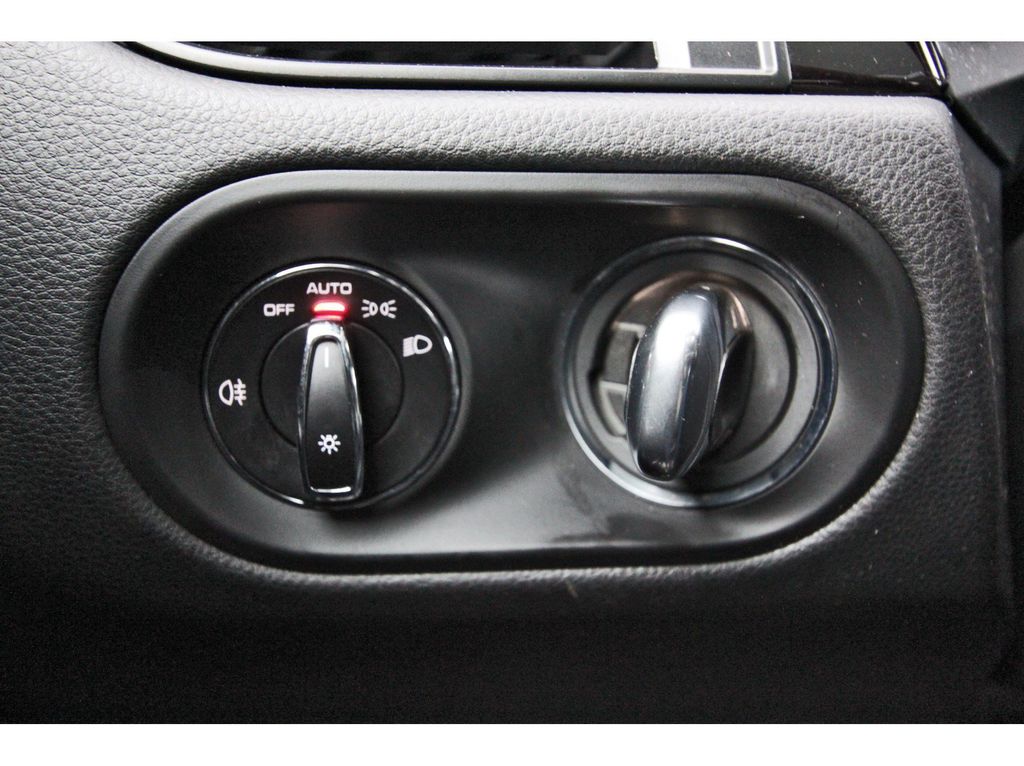 Used 2021 Porsche Macan SUV