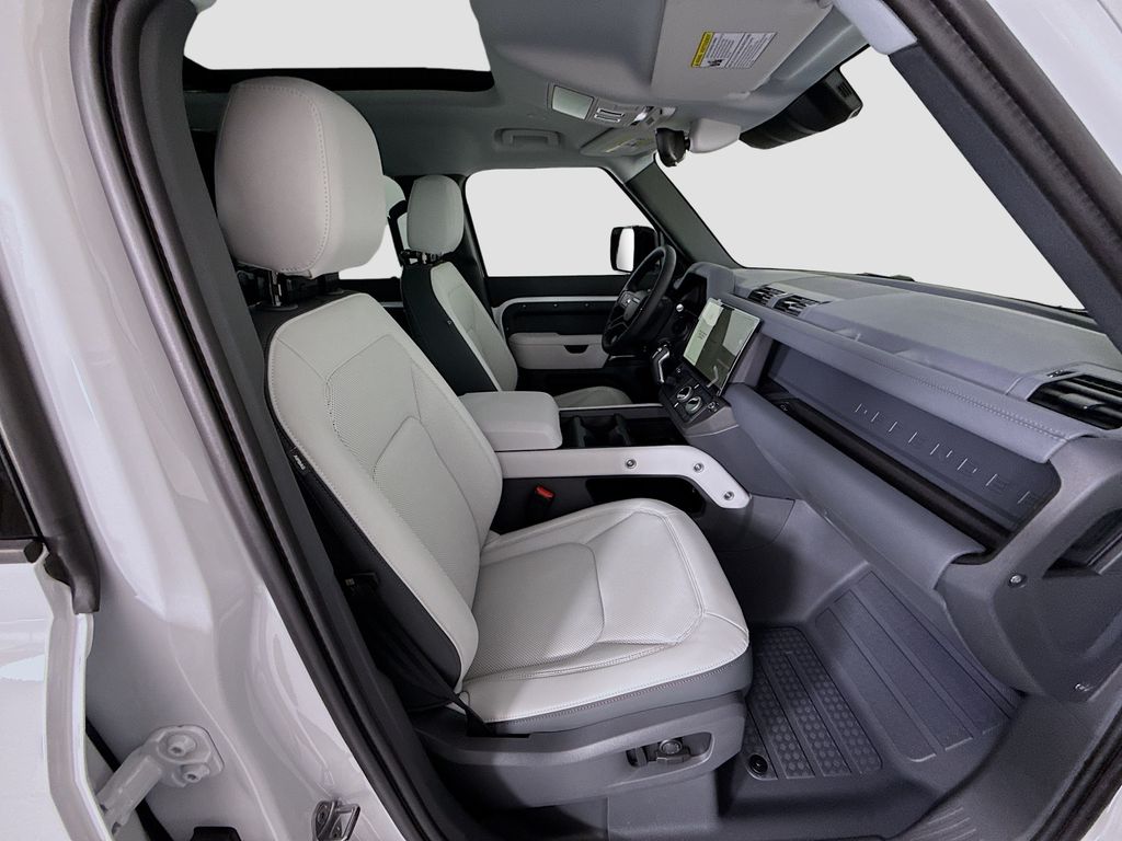 Thumbnail: 2026 Land Rover Defender - 22