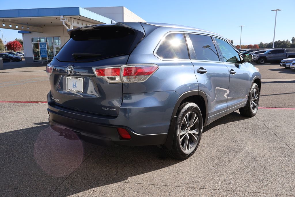 2016 Toyota Highlander XLE 5