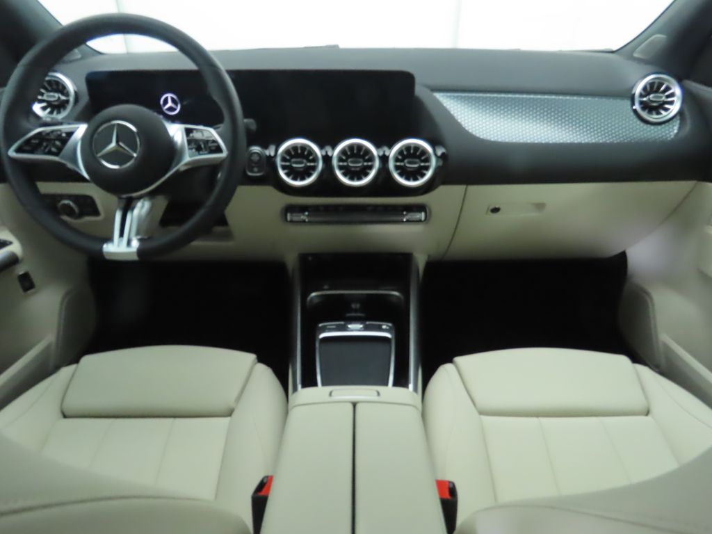 Thumbnail: 2025 Mercedes-Benz GLA - 13