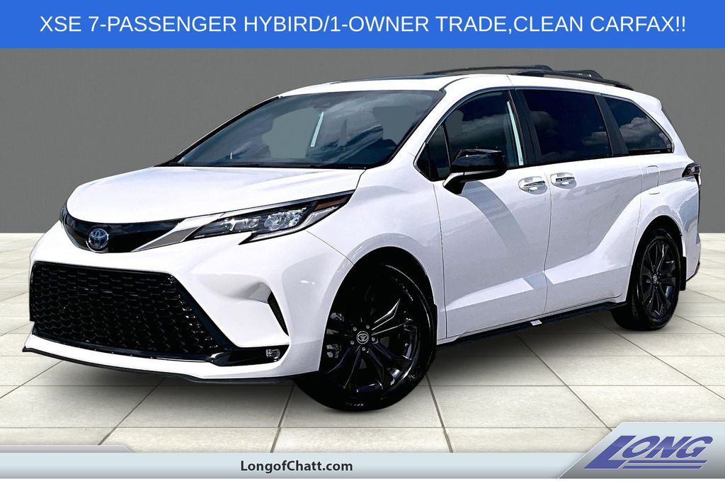 2022 Toyota Sienna 