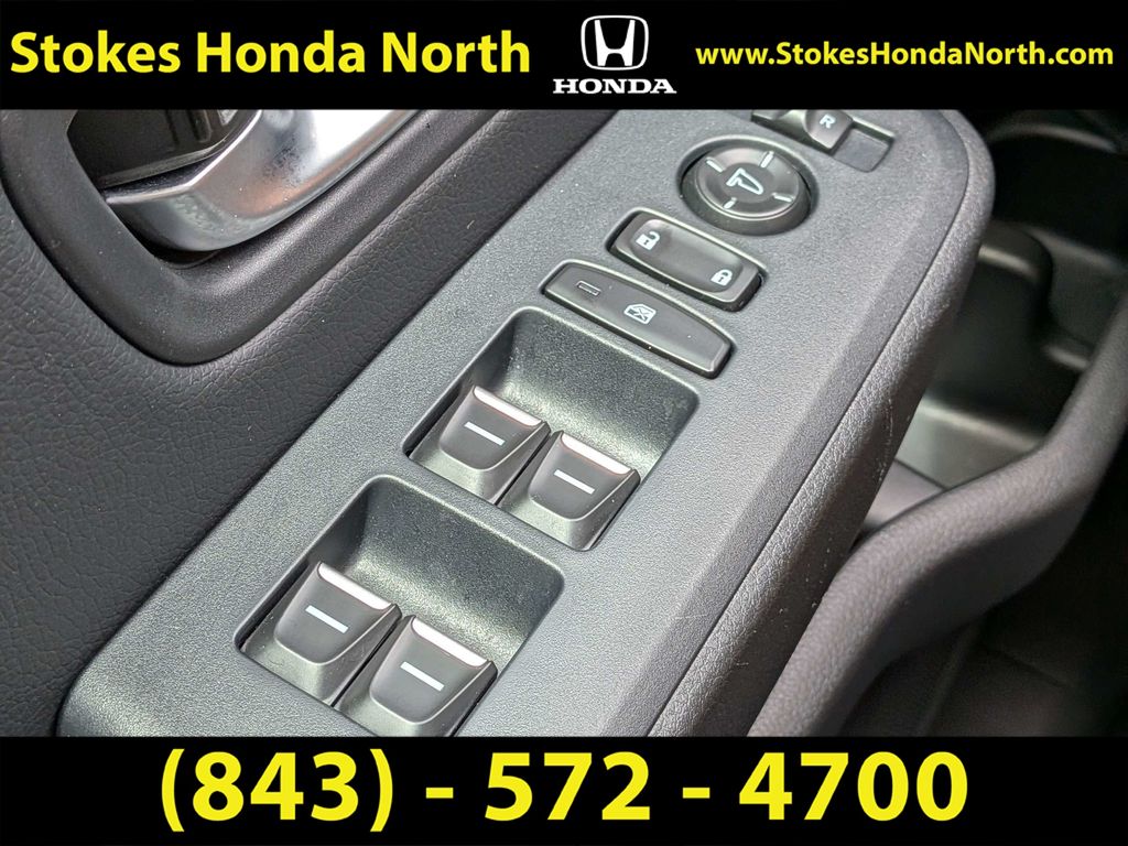 Used 2025 Honda Pilot SUV