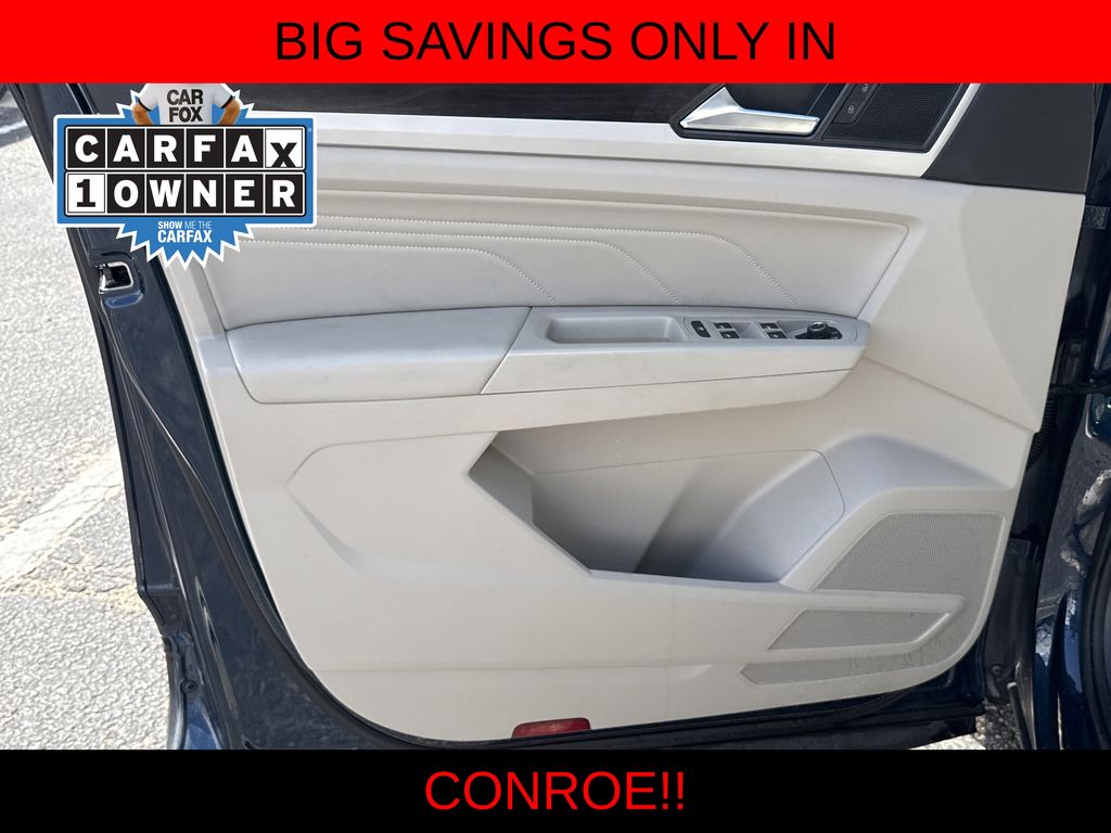 2022 Volkswagen Atlas 2.0T SE  at DeMontrond Mazda