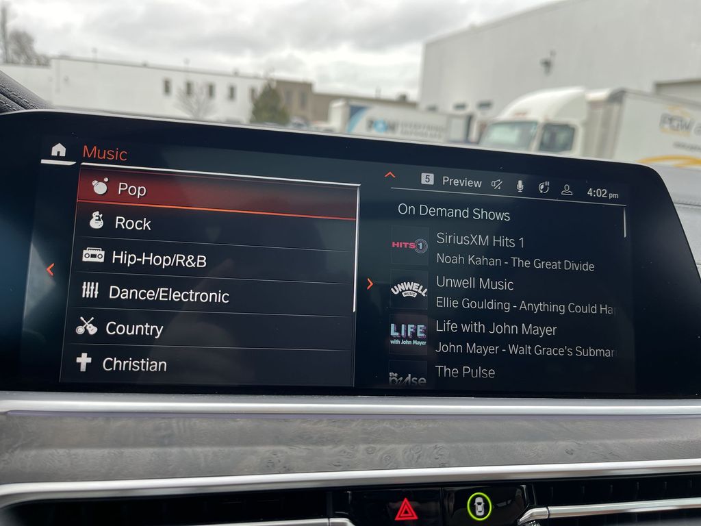 Thumbnail: 2023 BMW X5 - 16