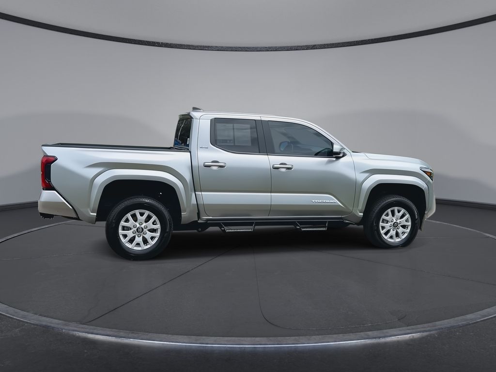 Thumbnail: 2024 Toyota Tacoma - 9