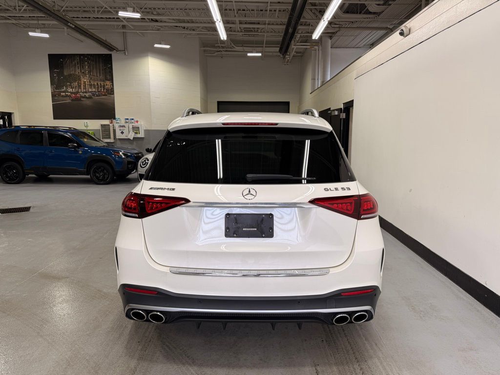 Thumbnail: 2023 Mercedes-Benz GLE - 4