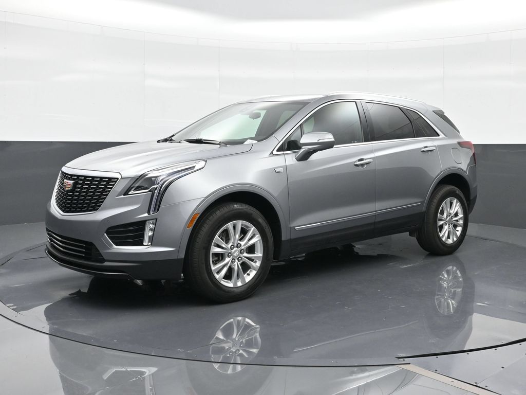 Silver Metallic 2023 Cadillac XT5 SUV / Crossover Front-Wheel Drive 9-Speed Automatic