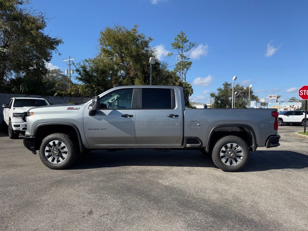 2025 Chevrolet Silverado 2500HD Custom 5