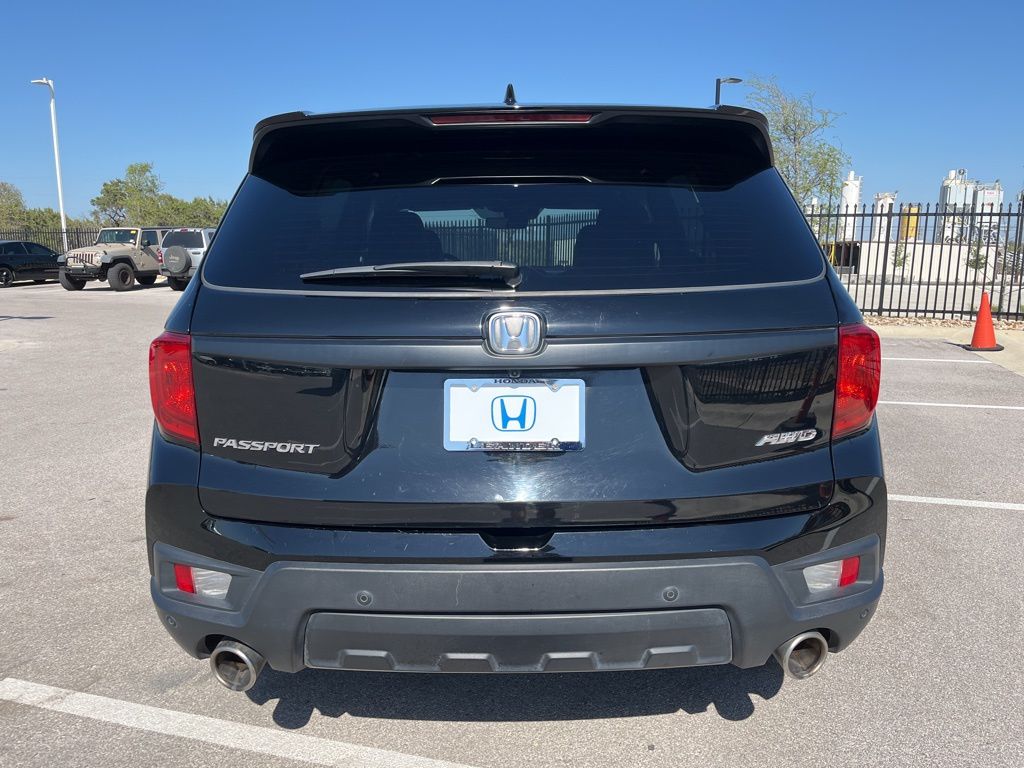 Thumbnail: 2023 Honda Passport - 5