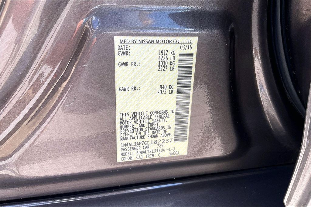 Used 2016 Nissan Altima Sedan