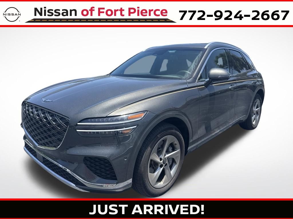 Makalu Gray 2026 Genesis GV70 SUV / Crossover All-Wheel Drive 8-Speed Automatic