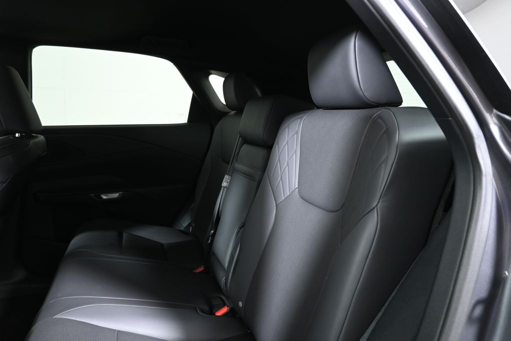 Thumbnail: 2023 Lexus RX - 4