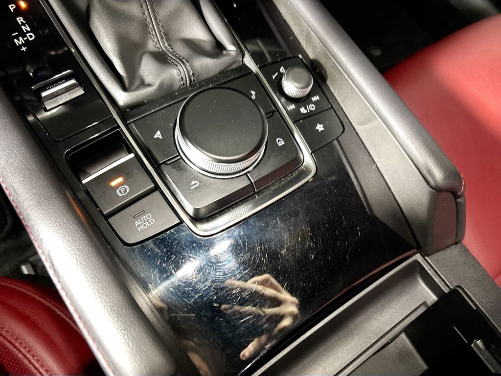 2024 Mazda Mazda3 2.5 S Carbon Edition