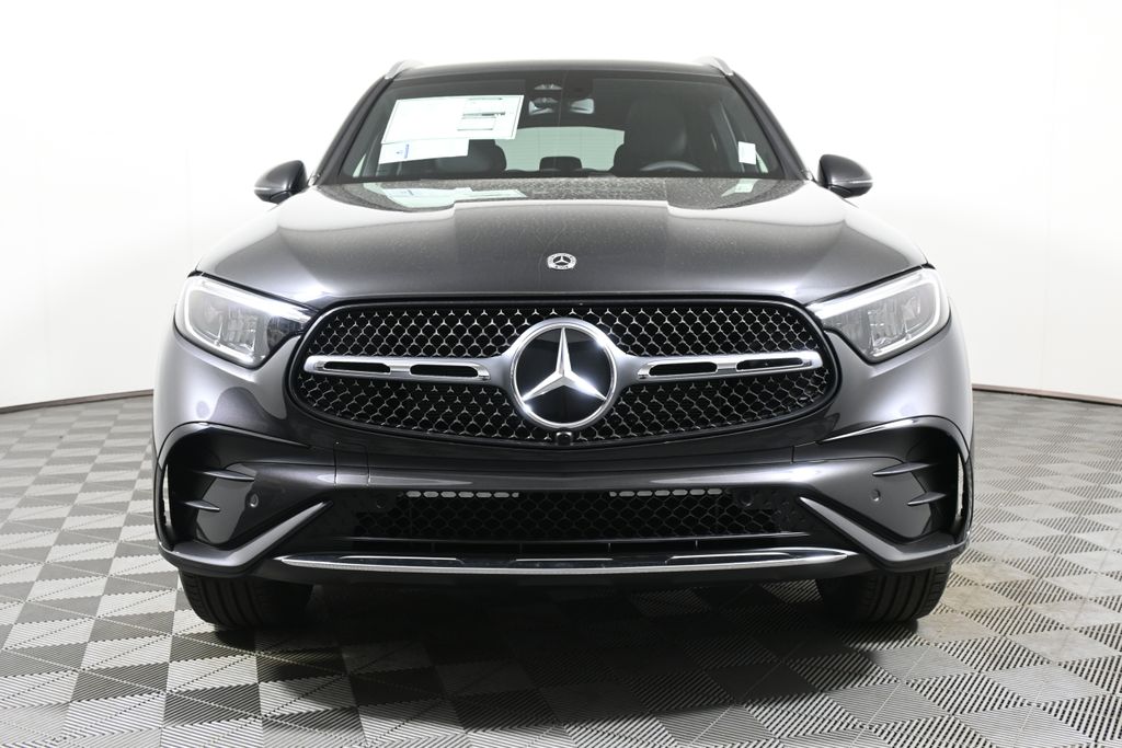2025 Mercedes-Benz GLC 300 9