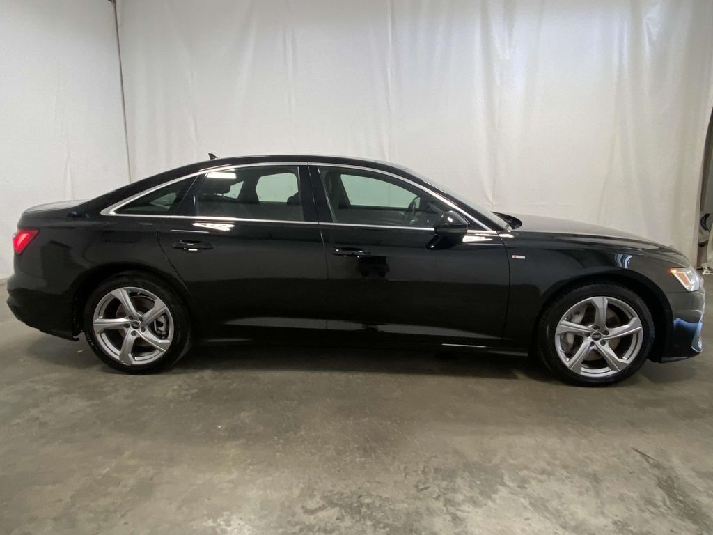 2024 Audi A6 Quattro Premium Plus photo 2