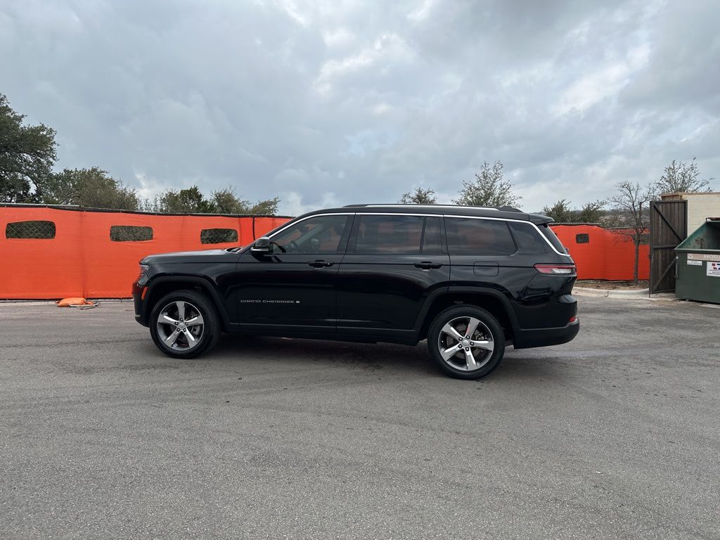 Used Car 2021 Jeep Grand Cherokee L  Limited For Sale Under $30,000 In Austin, Texas
