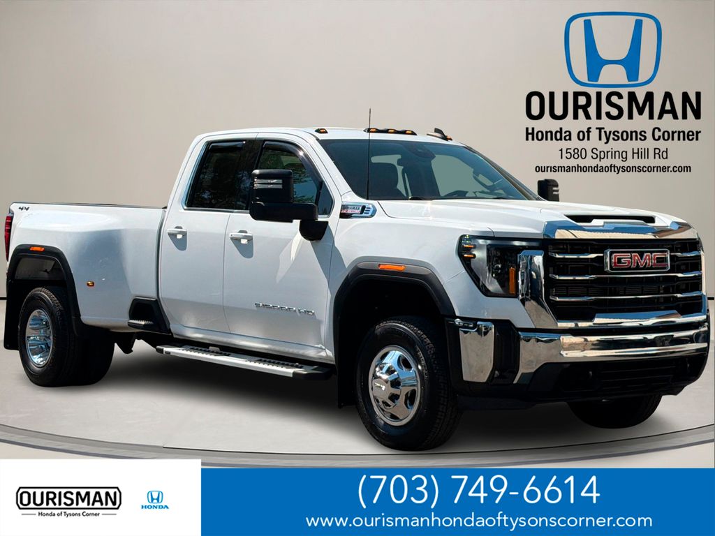 Summit White 2024 GMC Sierra 3500HD SLE Double Cab LB 4WD Pickup Truck Four-Wheel Drive Automatic
