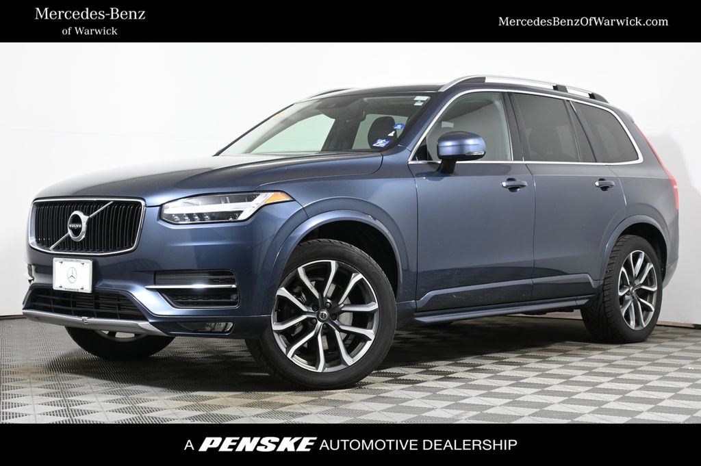 2018 Volvo XC90 T5 Momentum -
                Warwick, RI